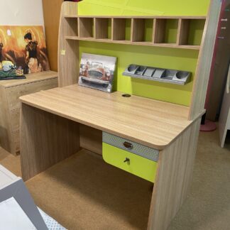 Γραφείο με εταζέρα cod955