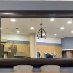 Καθρέφτης τεχνόδερμα καφέ 220×140