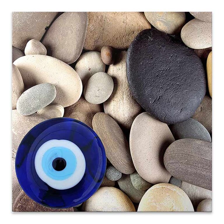 Πίνακας σε καμβά “Evil Eye Beads And Stones” Megapap ψηφιακής εκτύπωσης 50x50x3εκ.